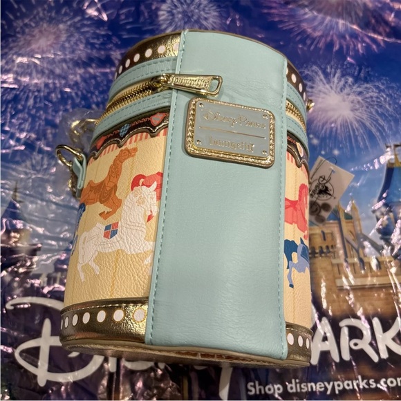 Disney Parks Loungefly Crossbody - King Arthur Carousel Limited NWT - Picture 4 of 4